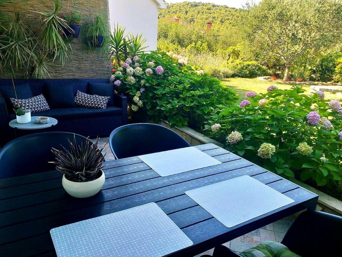 Tianri Lägenhet Korčula Exteriör bild