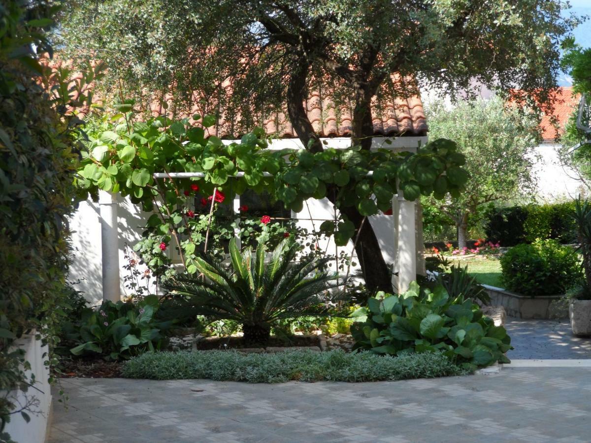 Tianri Lägenhet Korčula Exteriör bild